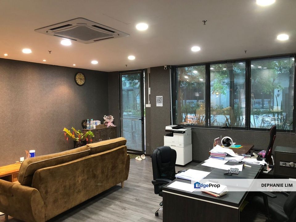 Sunsuria Forum For Rent Fully Furnished First Floor, Selangor, Shah Alam