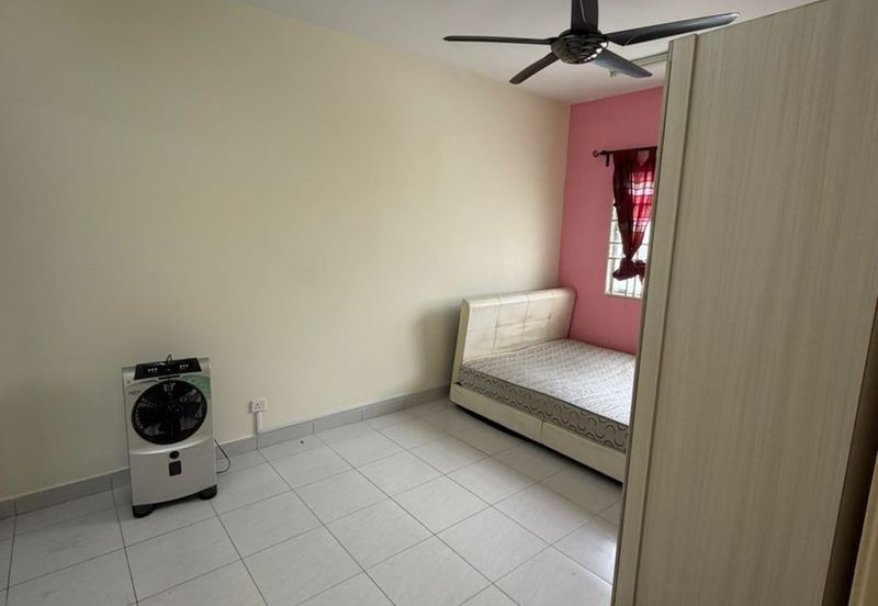 Seri Intan Apartment