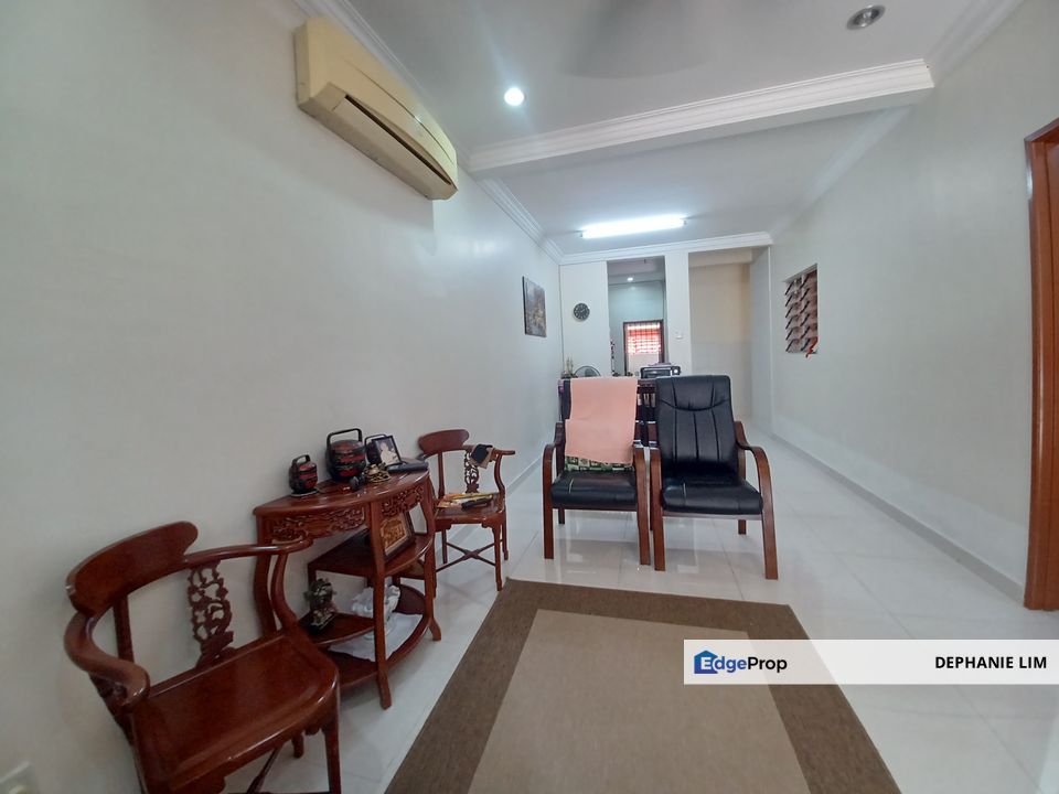 Bukit Raja House For Sale Open Car Park Kitchen Cabint Top And Bottom Single Storey Terrace, Selangor, Klang