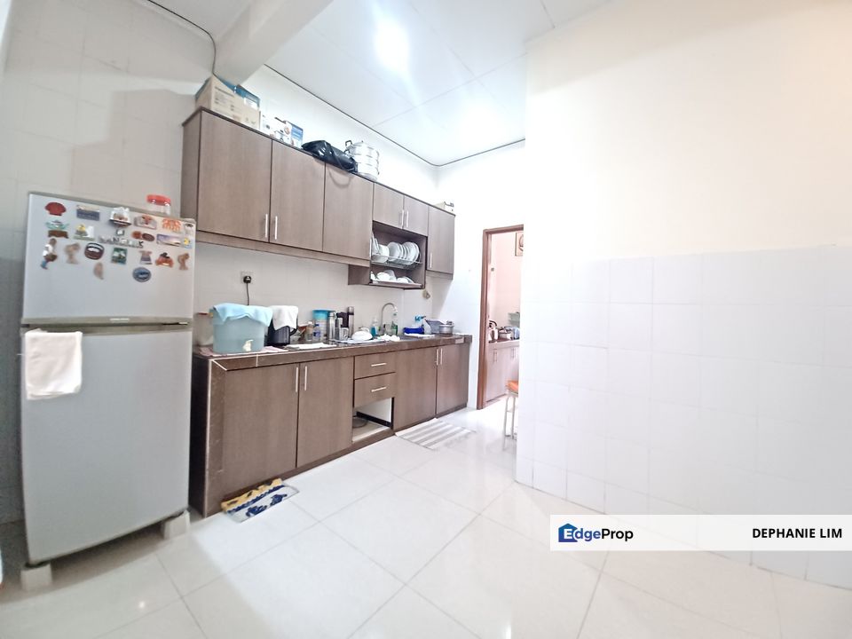 Bukit Raja House For Sale Open Car Park Kitchen Cabint Top And Bottom Single Storey Terrace, Selangor, Klang