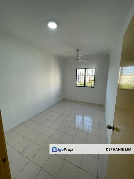 Pelangi Heights Apartment For Sale Phase 1 , Selangor, Klang