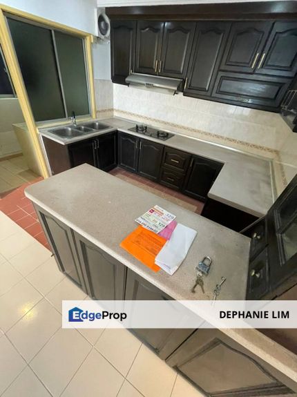 Pelangi Heights Apartment For Sale Phase 1 , Selangor, Klang