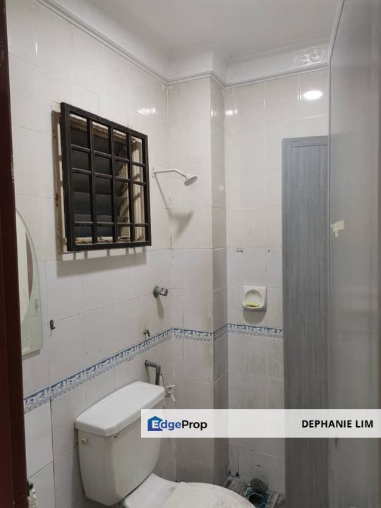 Klang Bandar Puteri House For Sale 2 Storey Terrace House , Selangor, Klang