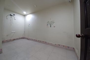 Jalan Sungai Kapar Indah 