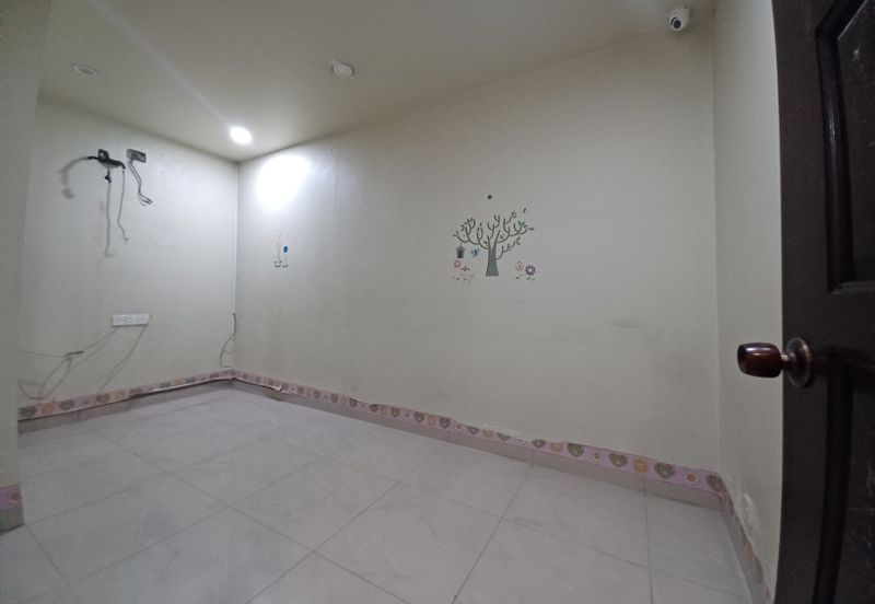 Jalan Sungai Kapar Indah 