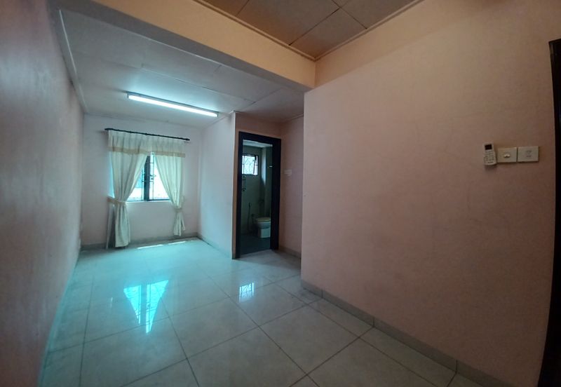 Jalan Sungai Kapar Indah 