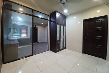 Jalan Sungai Kapar Indah 