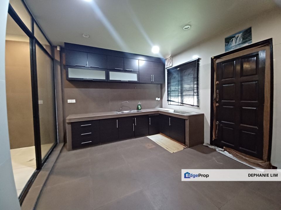 Sungai Kapar Indah Double Storey Terraced House For Sale Fully Renovated, Selangor, Kapar 