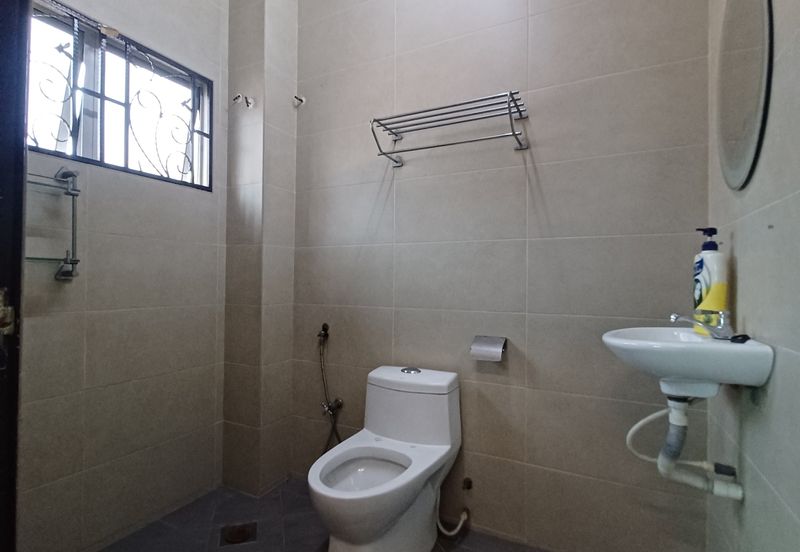 Jalan Sungai Kapar Indah 