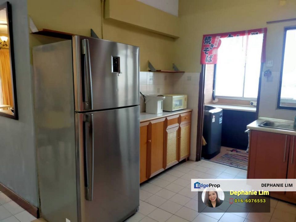 VISTA BAYU APARTMENT FOR SALE, Selangor, Klang