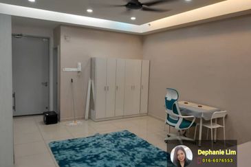 I Residence @ I City