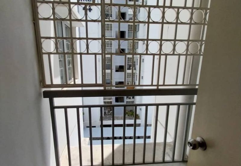 Seri Intan Apartment