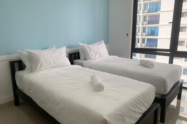 I Residence @ I City