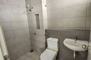 Robin @ Bandar Rimbayu