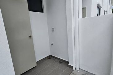 Robin @ Bandar Rimbayu