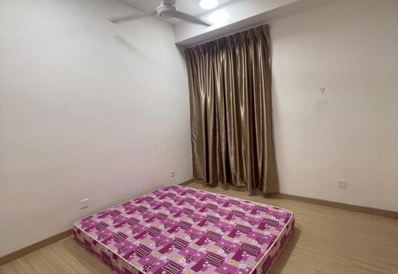 Gravit8 @ Klang South