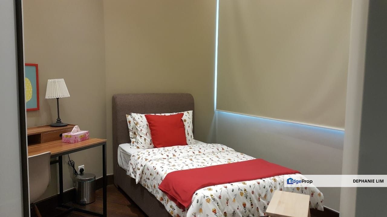 Banyan Tree Signatures Pavilion for Sale Renovated, Kuala Lumpur, KLCC