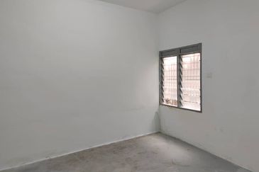 Jalan Sungai Batu 49