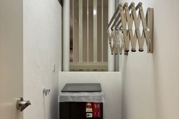 The Tresor @ Gravit 8 *