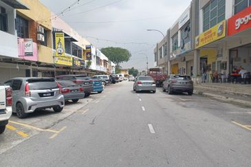 Taman Klang Utama