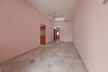 Jalan Sungai Batu 49