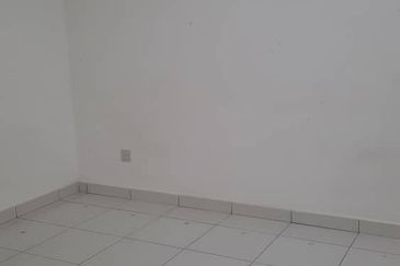 Jalan Setia Permai U13/41E