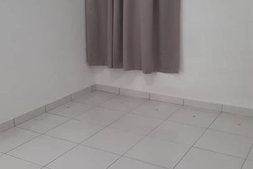 Jalan Setia Permai U13/41E