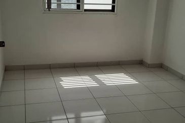 Jalan Setia Permai U13/41E