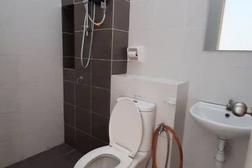 Jalan Setia Permai U13/41E