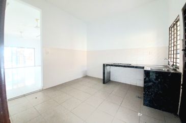 Jalan Setia Perdana U13/26D