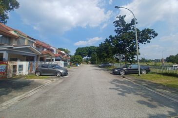 Jalan Setia Perdana U13/26D