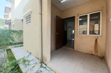 Jalan Setia Perdana U13/26D