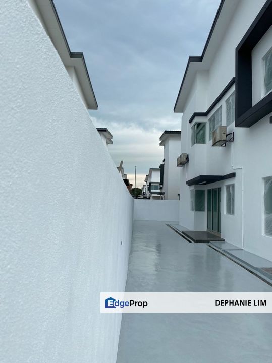 Taman Seri Residensi House For Sale Two Storey Linked Semi -D No Facing House Renovated, Selangor, Kapar 