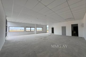 Bukit Raja Industrial Park i8b 1.5 Storey Detached Factory For Rent