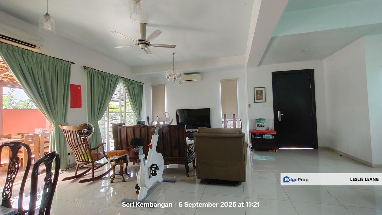 Equine Park Villa Avenue 2 Sty Semi D For Sales, Selangor, Seri Kembangan