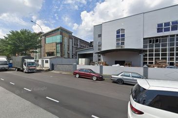 Bandar Pinggiran Subang