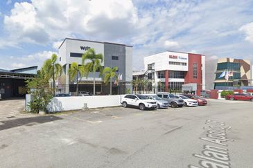 Bandar Pinggiran Subang