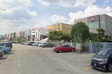 Bandar Pinggiran Subang