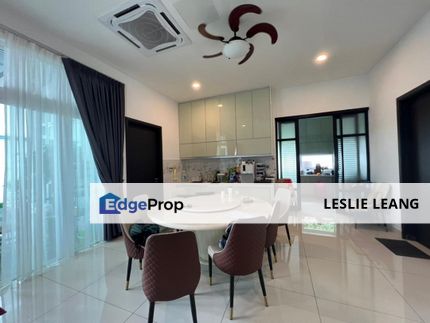 Partly Furnished 3 Sty Bungalow Intermediate For Sale, Selangor, Puchong