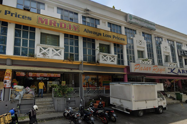 Taman Kinrara Seksyen 1