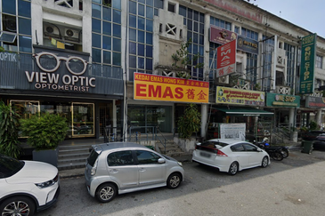 Taman Kinrara Seksyen 1