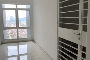 Aurora Tower @ Eco Sky