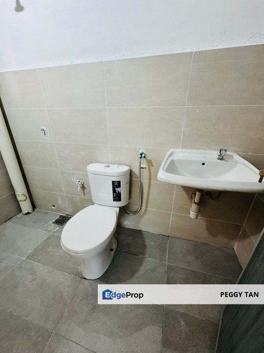 RENEWED UNIT FOR RENT RM1,000, Selangor, Subang