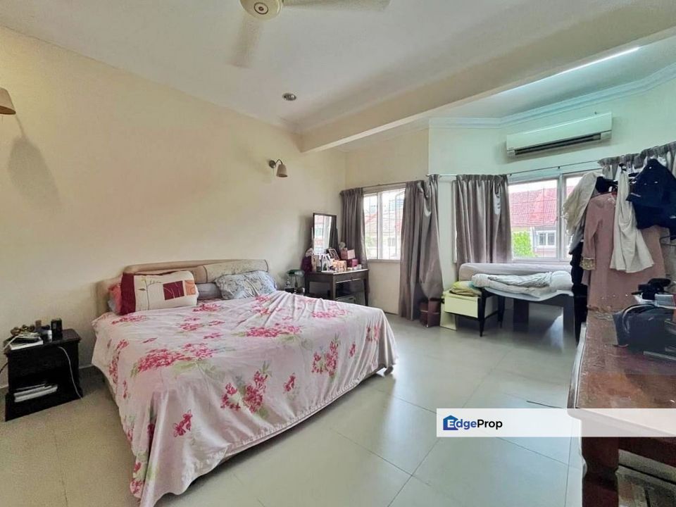 BU 3 good condition double storey house, Selangor, Petaling Jaya