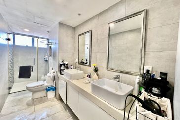 The Plaza Condominium