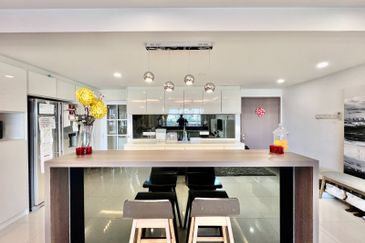 The Plaza Condominium