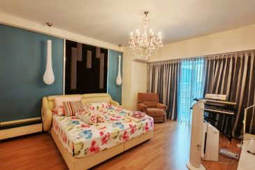 The Plaza Condominium