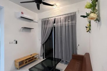 Camellia Residence Seri Austin