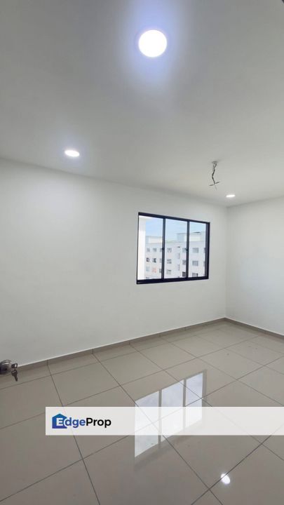 Desa Kempas Flat , Johor, Johor Bahru