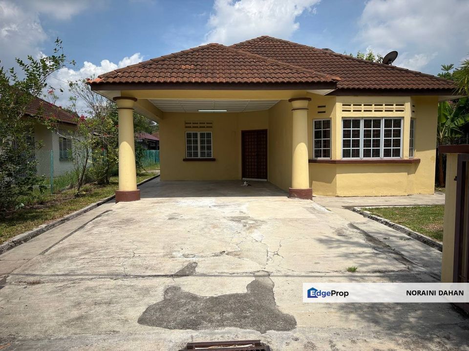  Bandar Mahkota Banting Bungalow Single Storey, Selangor, Banting